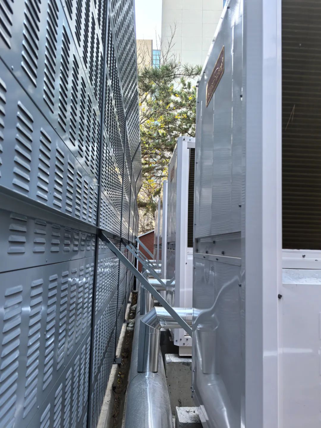 華天成(cheng)空氣(qi)能(néng)：爲(wei)山(shān)東大(da)學(xué)威海校區(qu)打造(zao)溫暖舒适校園